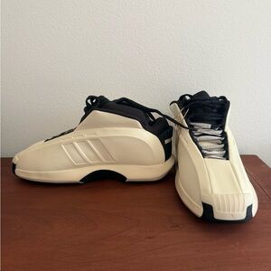 Adidas Men's Cream and Black Athletic Shoes